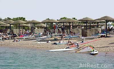 Triton Empire Beach Resort 9